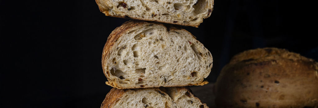 226826 Jalapeno Cheddar Artisan Demi Loaves