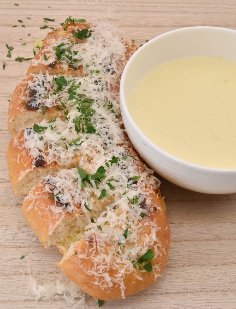 Garlic Bread & Four Cheese Fondue Recipe