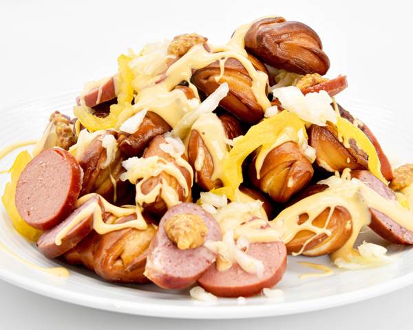 Oktoberfest Pretzel Nugget Nachos Recipe